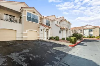 Photo #3: 2561731 Listing 