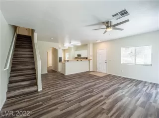 Photo #6: 2561770 Listing 