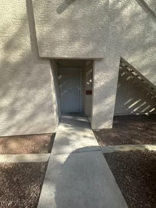 Photo #1: 2561781 Listing 