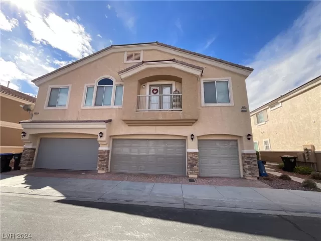 MLS: 2561879 Condo For Sale