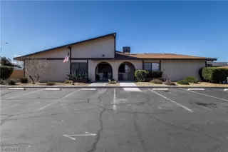 Photo #1: 2561892 Listing