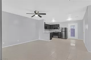 Photo #6: 2561895 Listing 