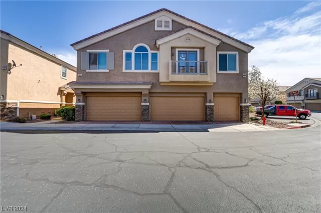 MLS: 2561902 Condo For Sale