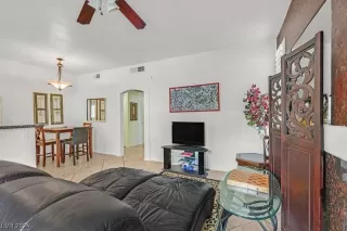 Photo #5: 2561904 Listing 