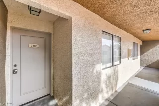 Photo #3: 2561920 Listing 