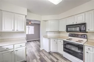 Photo #6: 2561920 Listing 