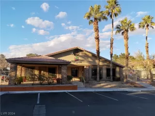 Photo #1: 2561935 Listing