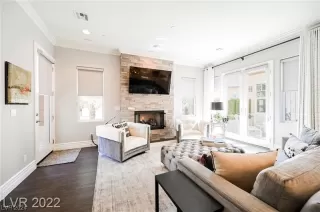 Photo #4: 2561949 Listing 