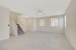 Photo #6: 2561950 Listing 