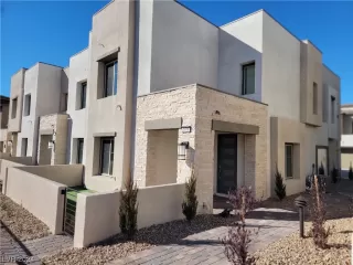 Photo #2: 2561981 Listing 