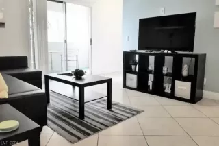 Photo #1: 2562003 Listing