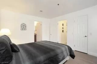 Photo #6: 2562003 Listing