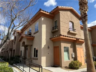 Photo #1: 2562009 Listing 