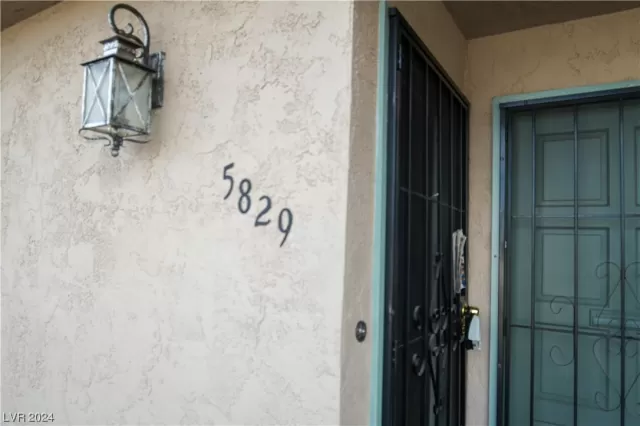 MLS: 2562034 Condo For Sale