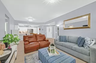 Photo #5: 2562039 Listing 