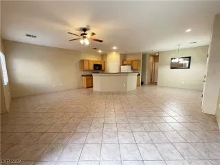 Photo #3: 2562129 Listing 