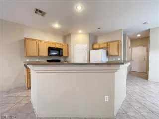 Photo #5: 2562129 Listing 