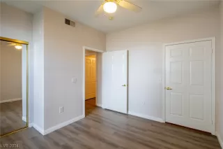 Photo #4: 2562155 Listing