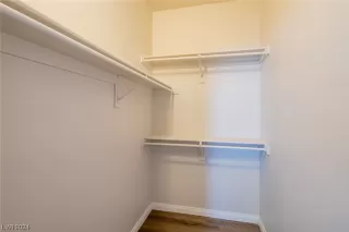 Photo #5: 2562155 Listing