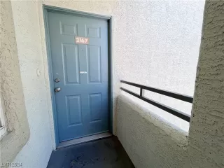 Photo #1: 2562156 Listing 