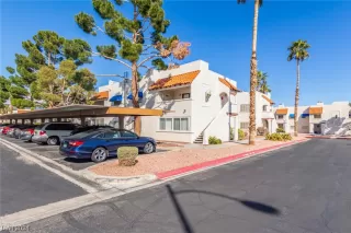 Photo #1: 2562223 Listing