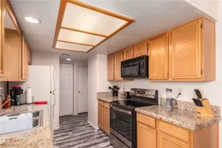 Photo #6: 2562223 Listing