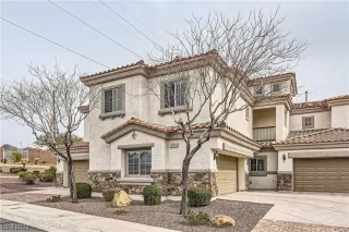 Photo #1: 2562244 Listing 