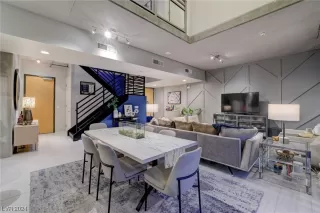 Photo #5: 2562246 Listing