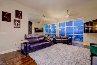 Photo #1: 2562253 Listing 