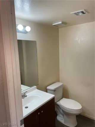 Photo #6: 2562262 Listing 