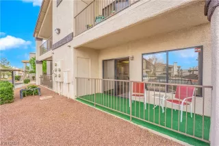 Photo #6: 2562270 Listing