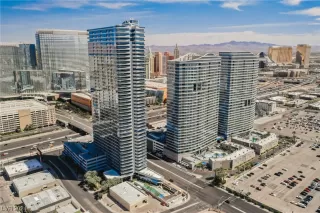 Photo #1: 2562272 Listing 