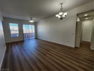 Photo #3: 2562367 Listing 