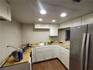 Photo #3: 2562390 Listing 