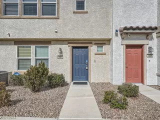 Photo #1: 2562426 Listing