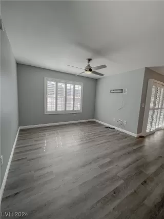 Photo #3: 2562429 Listing 