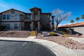 Photo #1: 2562441 Listing 