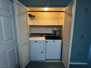 Photo #1: 2562495 Listing 