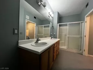 Photo #4: 2562495 Listing 