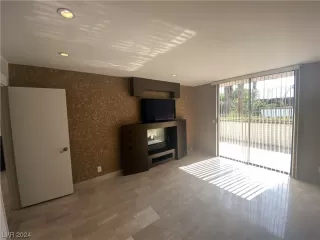 Photo #4: 2562504 Listing 