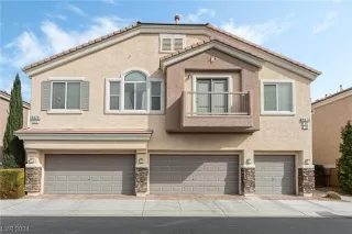 Photo #1: 2562567 Listing