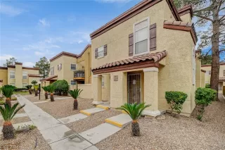 Photo #1: 2562593 Listing 