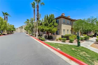 Photo #5: 2562610 Listing