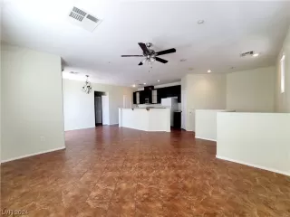 Photo #6: 2562637 Listing 