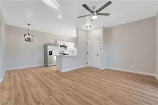 Photo #1: 2562656 Listing