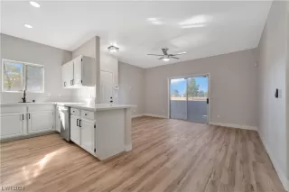 Photo #3: 2562656 Listing