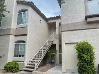 Photo #2: 2562683 Listing 