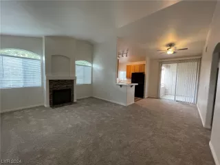 Photo #4: 2562683 Listing 