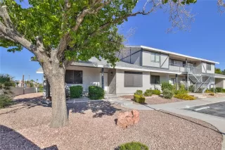 Photo #1: 2562707 Listing 