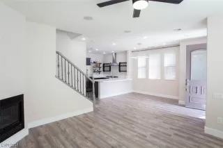 Photo #4: 2562710 Listing 